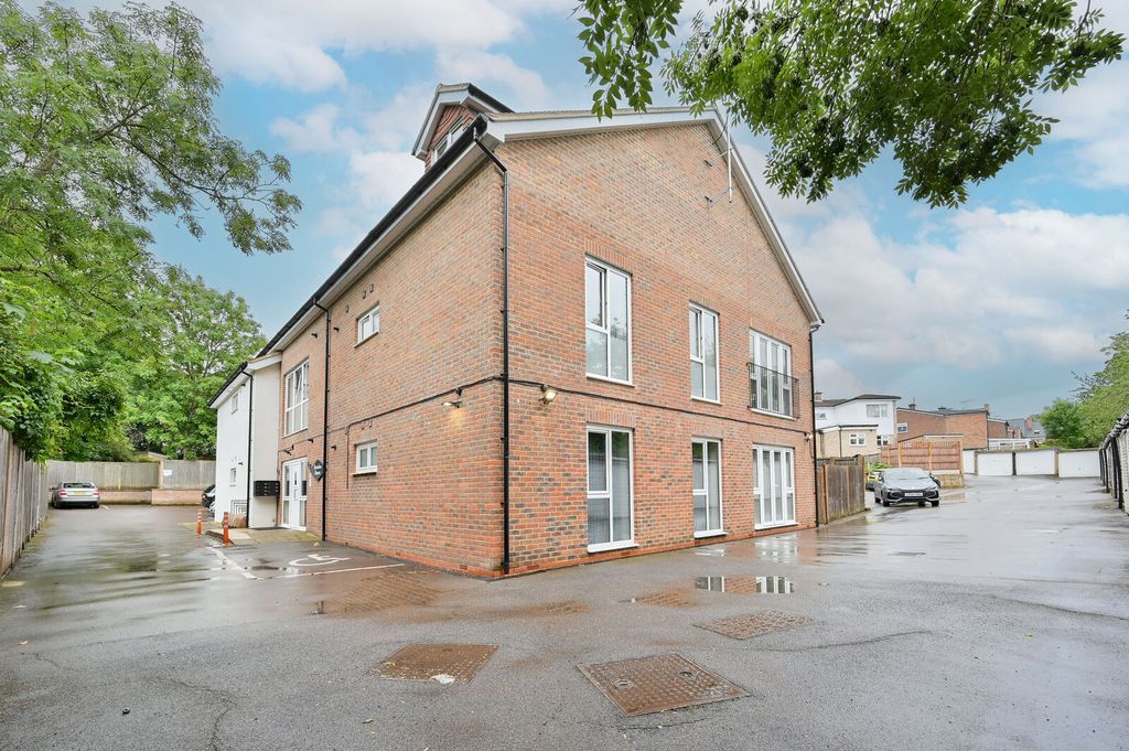 Property photo 1 of 15