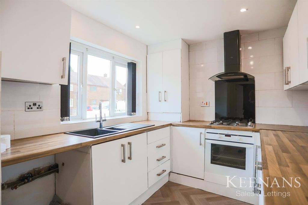 Property photo 1 of 17 Img_1811.Jpg