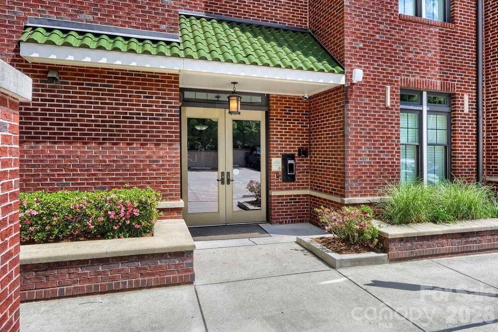 Property photo 2 of 29 <Alttext/>