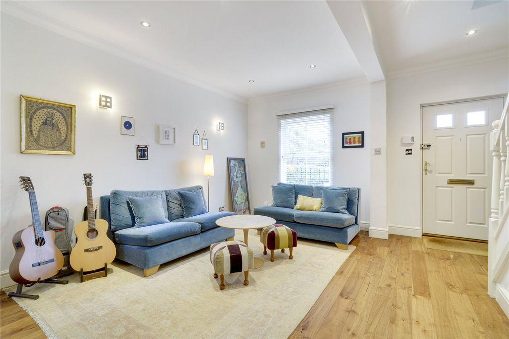 Property photo 2 of 15 Picture No. 03