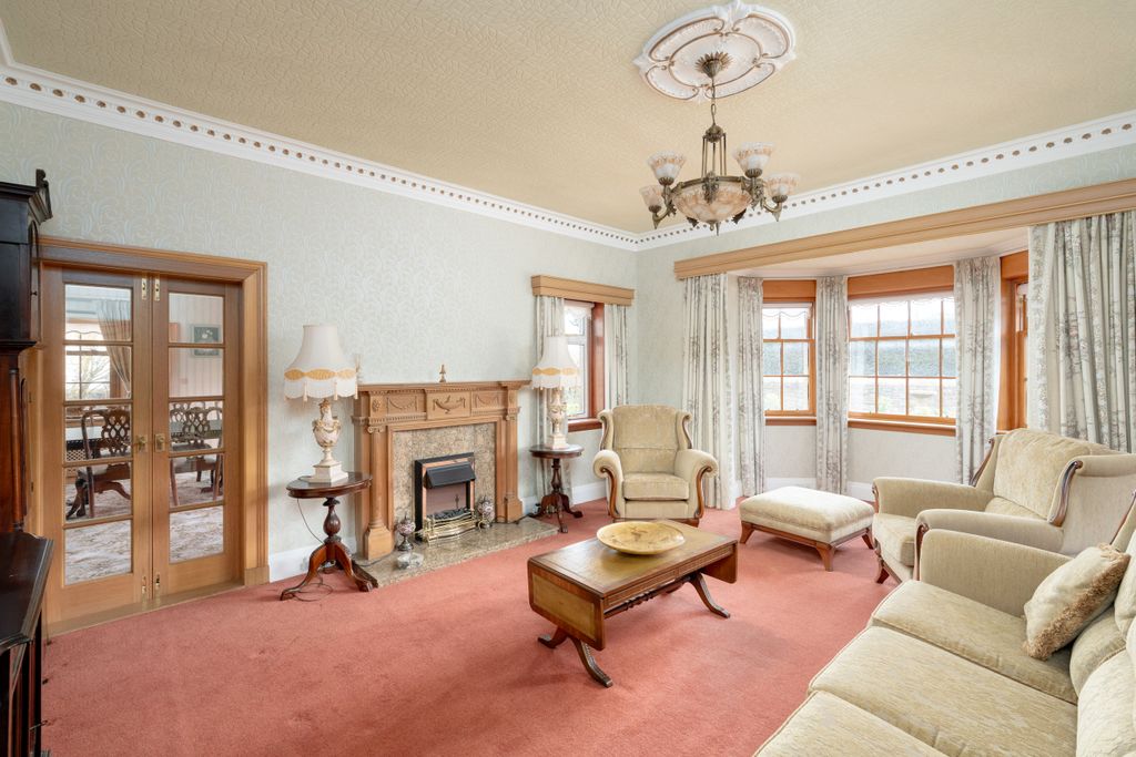 Property photo 3 of 31 Property Image 3