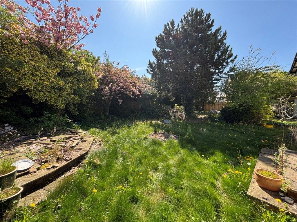 Property photo 3 of 4