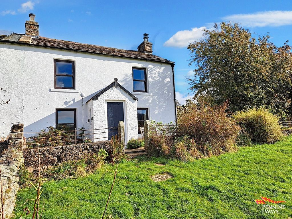 Property photo 1 of 32