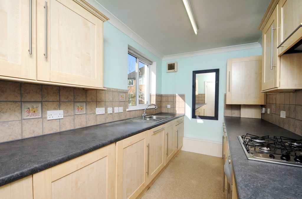 Property photo 3 of 6 Picture No. 08