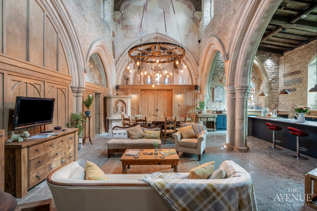 Property photo 3 of 34 4067476