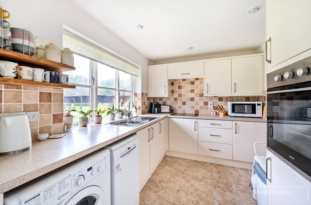 Property photo 3 of 11 Picture No. 08
