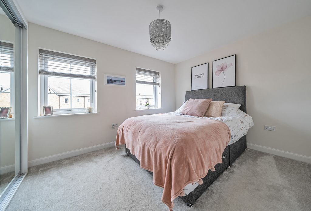 Property photo 3 of 14 1209008 (6).Jpg