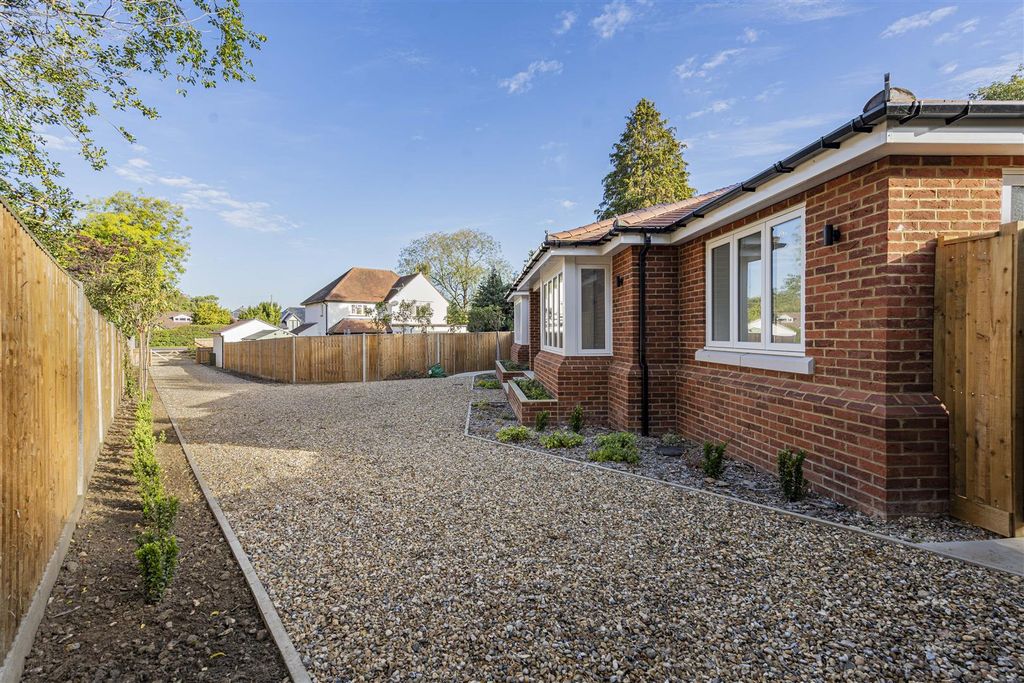 Property photo 2 of 15 16_64487.Jpg