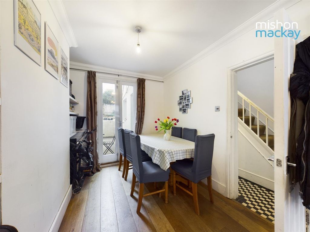 Property photo 2 of 12 Dining Area