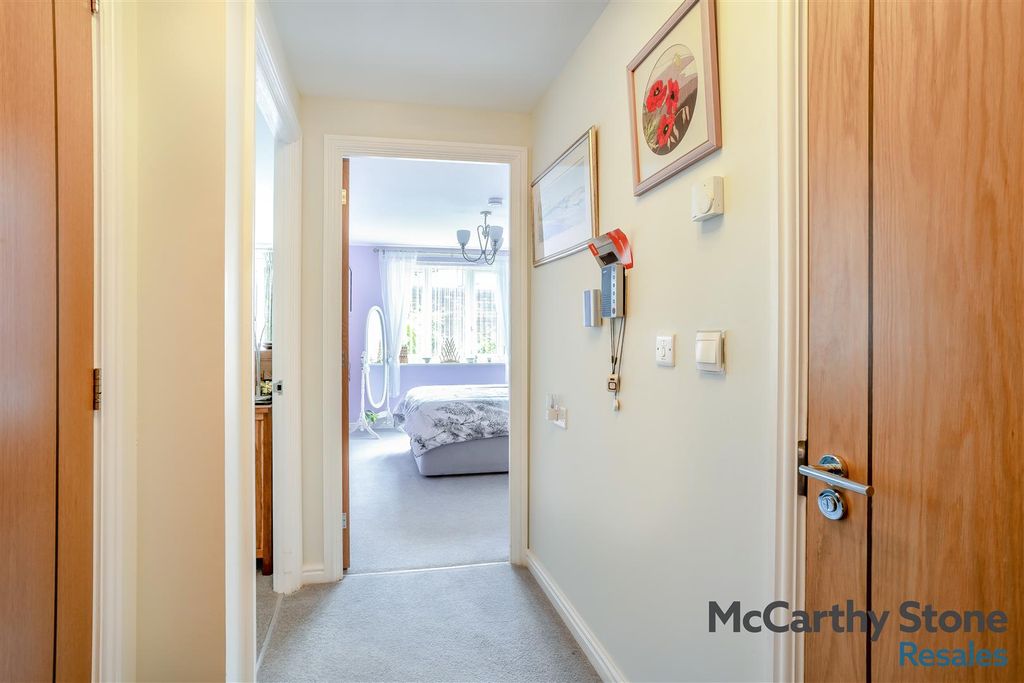 Additional image 12 of 1 bed flat for saleMiddleton Court, Picton Avenue, Porthcawl CF36
