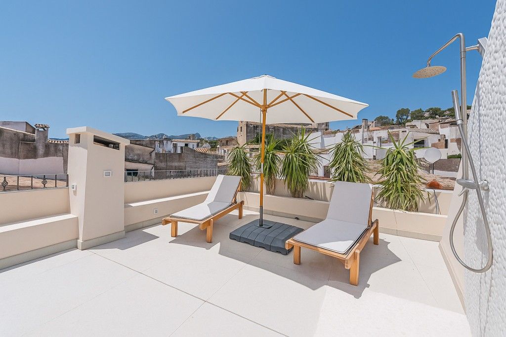 Property photo 1 of 20 Roof Terrace