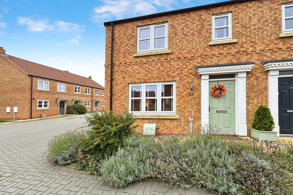 Property photo 1 of 23 Front