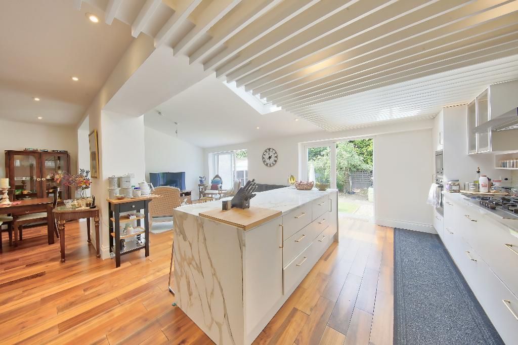 Property photo 1 of 17 Photo 1