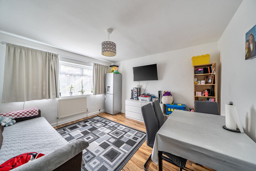 Property photo 2 of 12 1434203-2-69c26Ae...