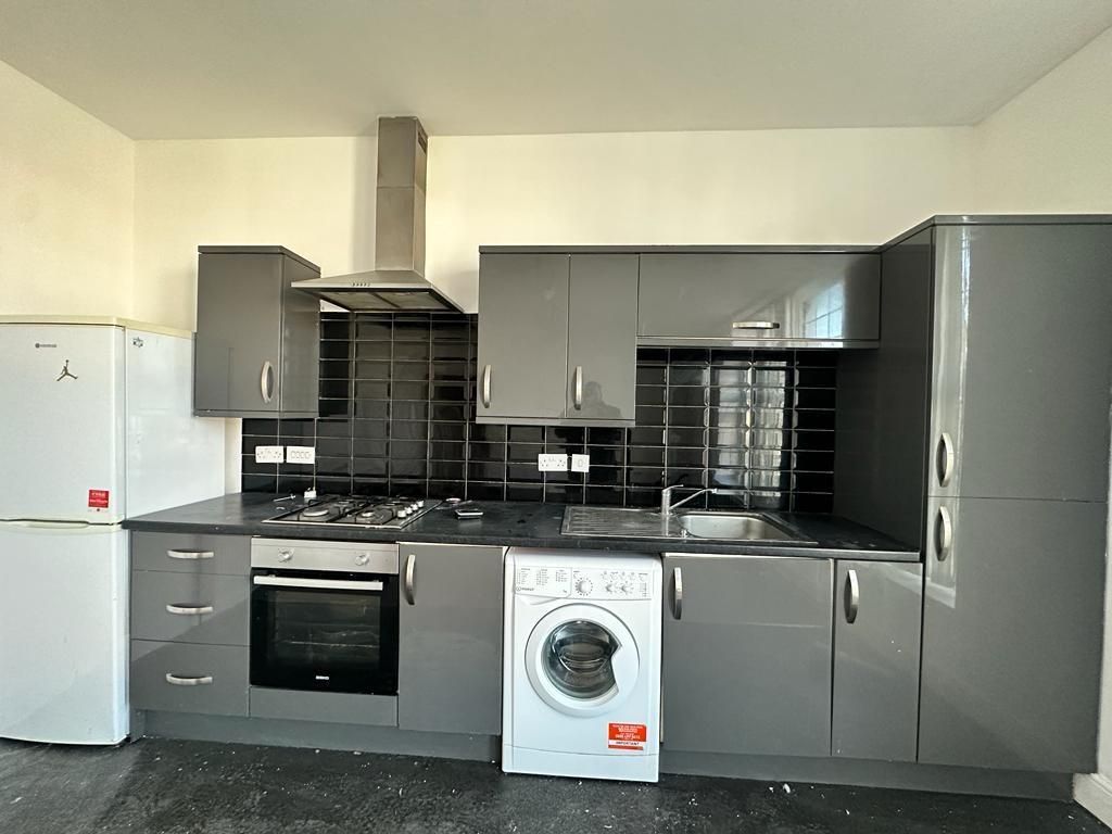 Property photo 3 of 6 3.Jpg