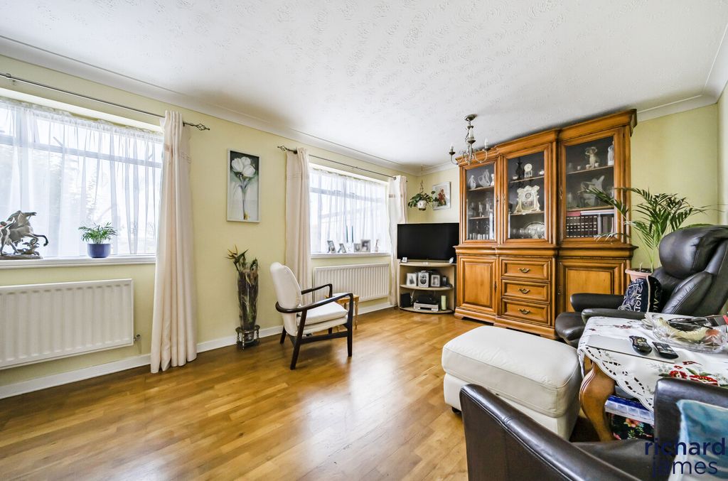 Property photo 3 of 14 F5B1c3Ffa6F44Ef89E68F368c17Bc2Df