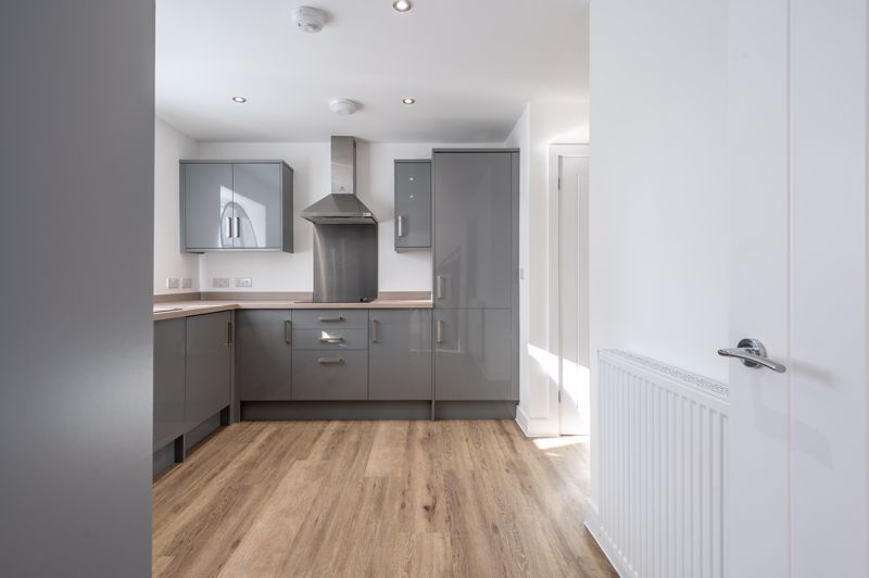 Property photo 3 of 6 Photo 2