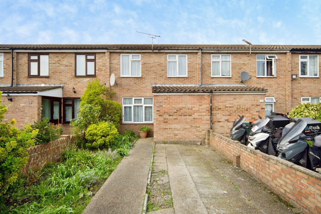 Property photo 1 of 16 Pbox-Img.Jpg