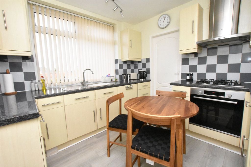 Property photo 3 of 21 Picture No. 60