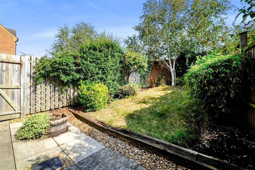 Property photo 2 of 2 Garden