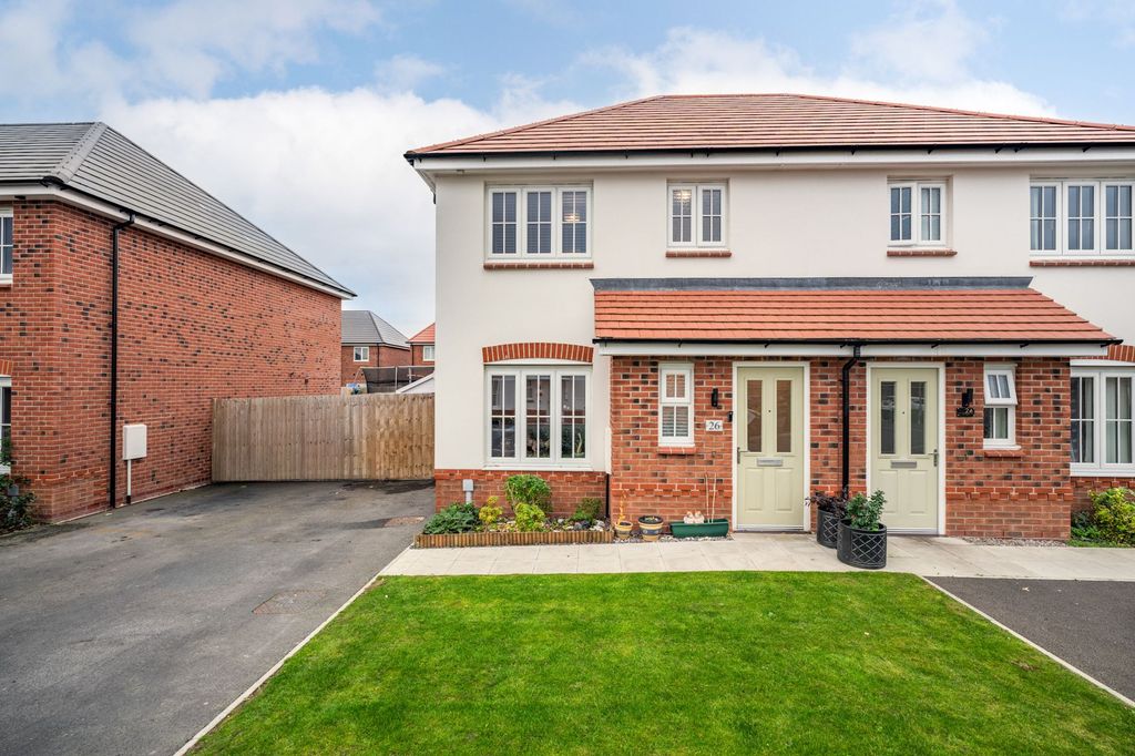 Property photo 1 of 9