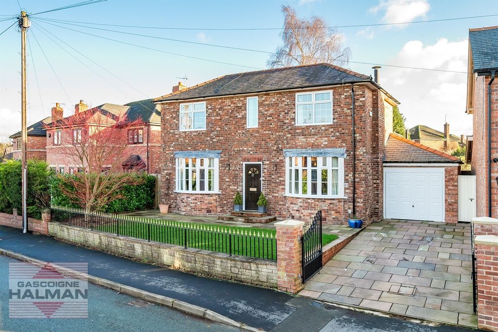 Property photo 1 of 20 (Main)