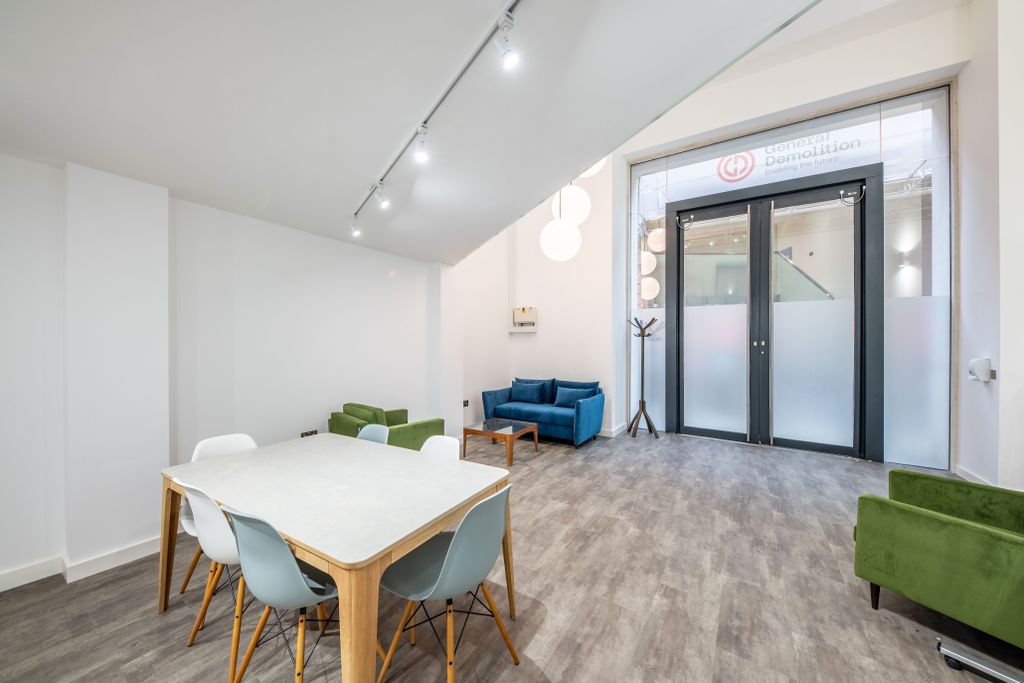 Property photo 3 of 5