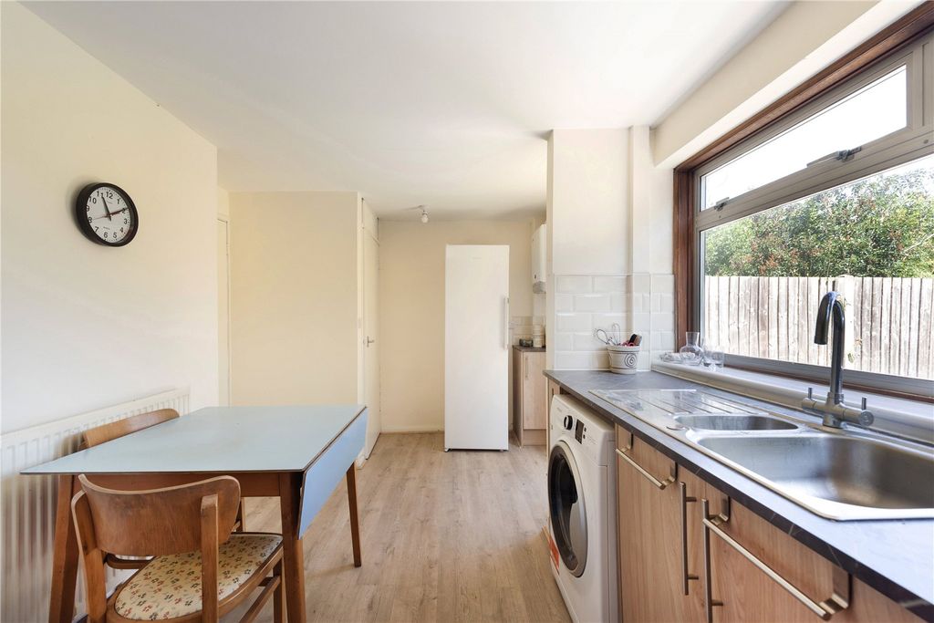 Property photo 3 of 13 Picture No. 05