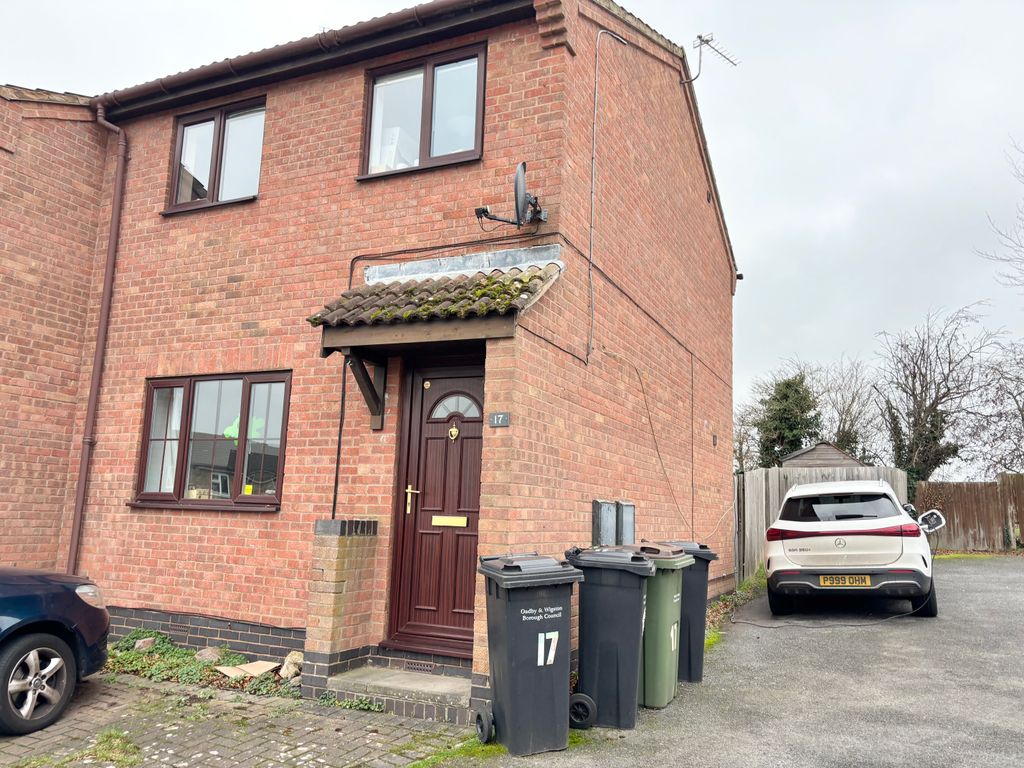 Property photo 2 of 9