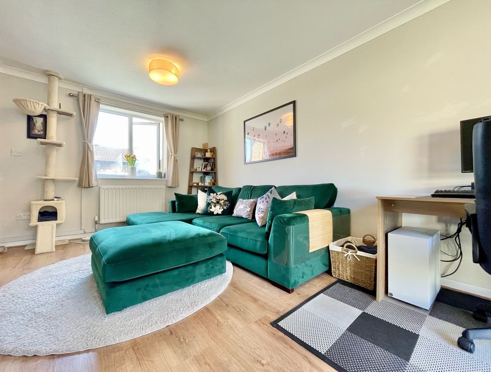 Property photo 2 of 19