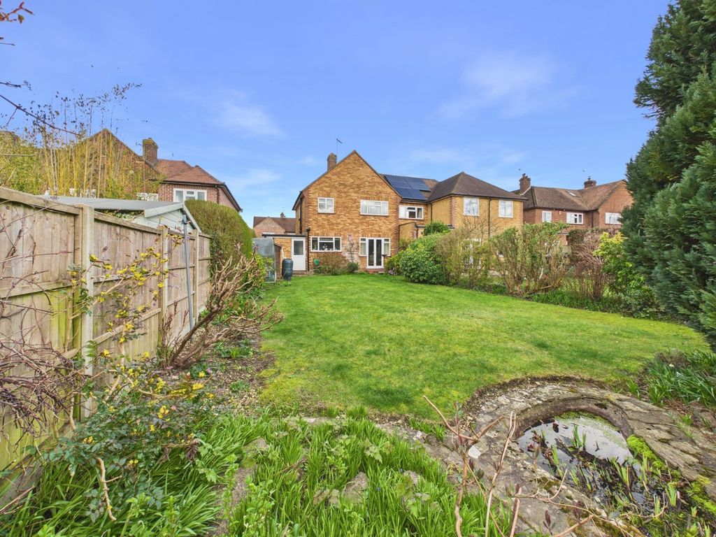 Property photo 2 of 12 Rear