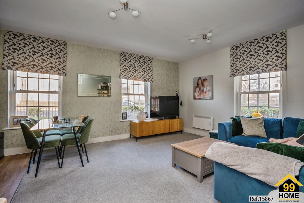 Property photo 3 of 20 Photo 2