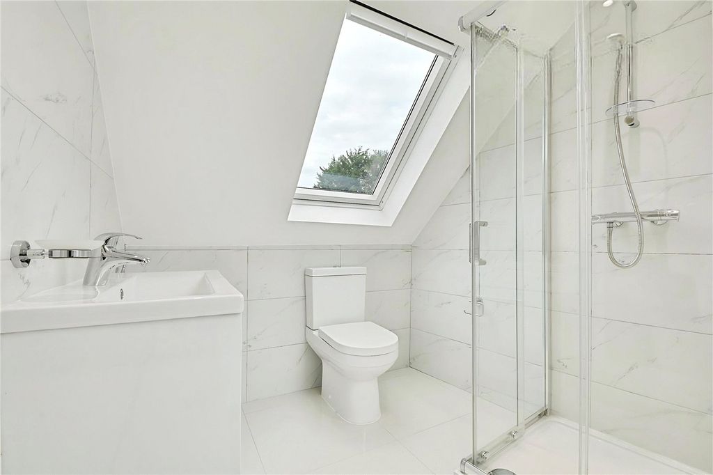 Property photo 2 of 9 Picture No. 07