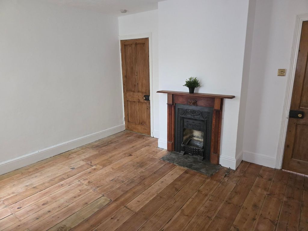 Property photo 3 of 16 Picture No. 34