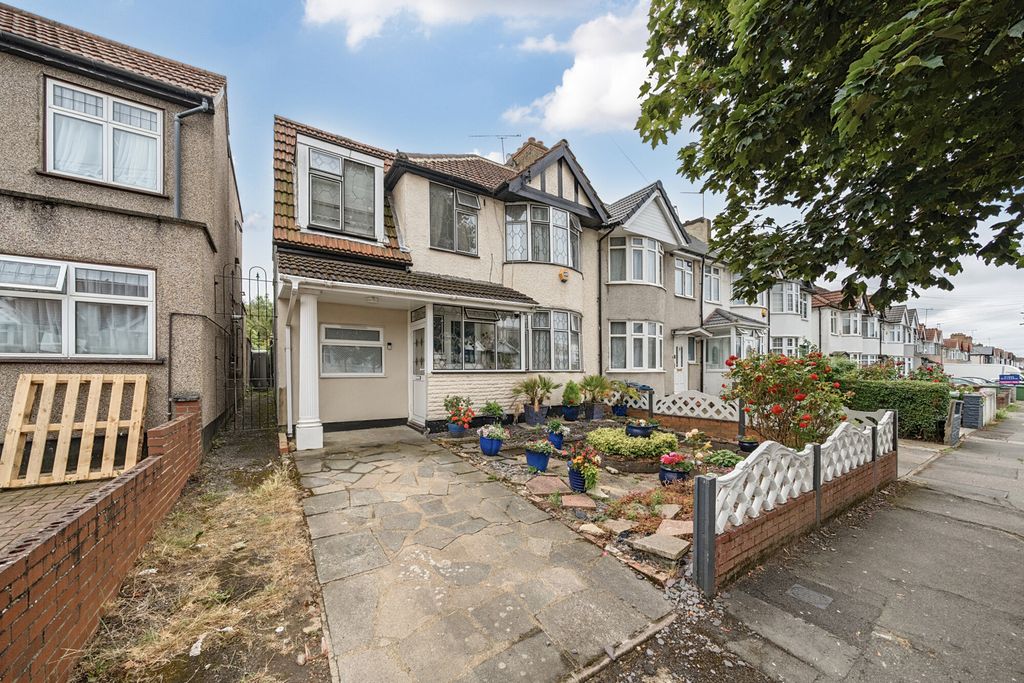 Property photo 1 of 17 1314004-2-686540c...