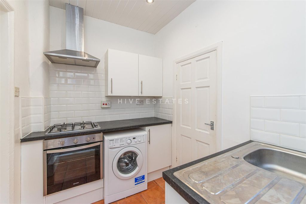 Property photo 3 of 10 W-2762.Jpg