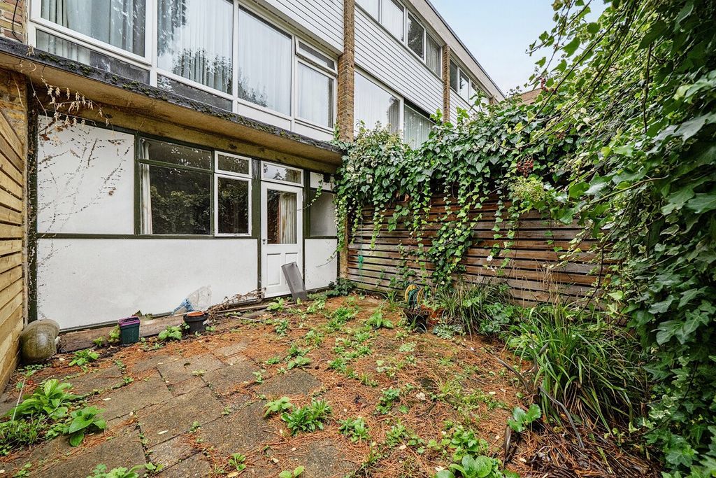 Property photo 3 of 13 Picture No. 18