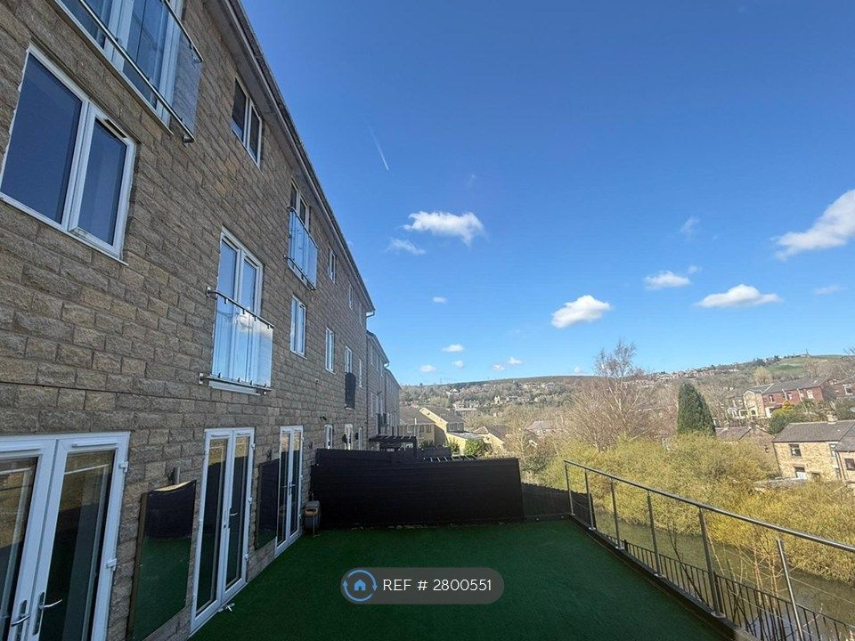 Property photo 1 of 35