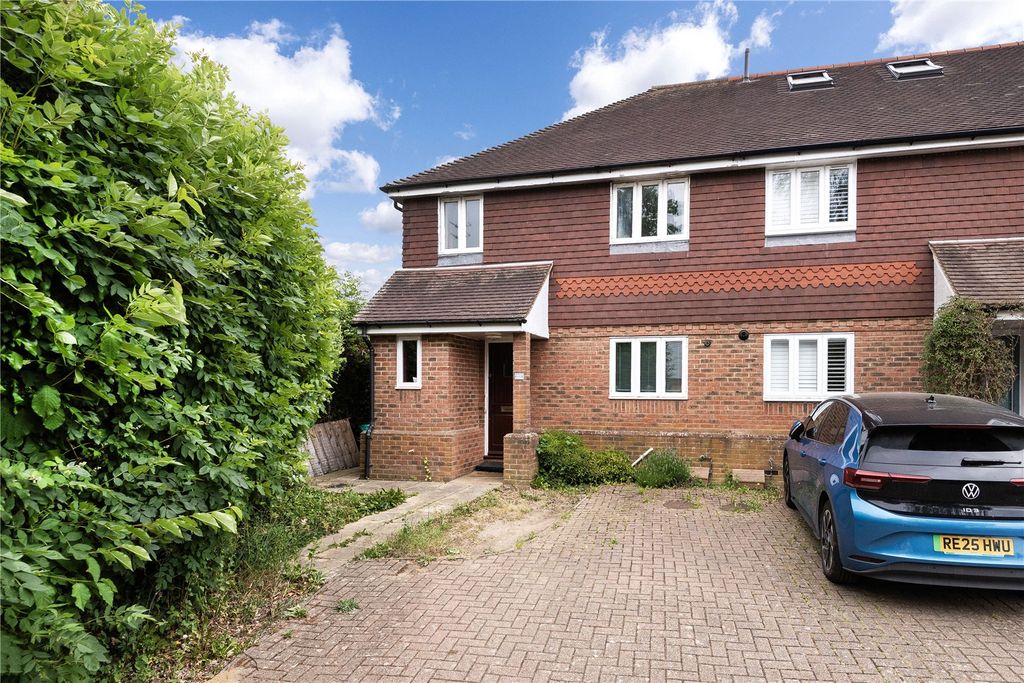 Property photo 1 of 17 Picture No. 01