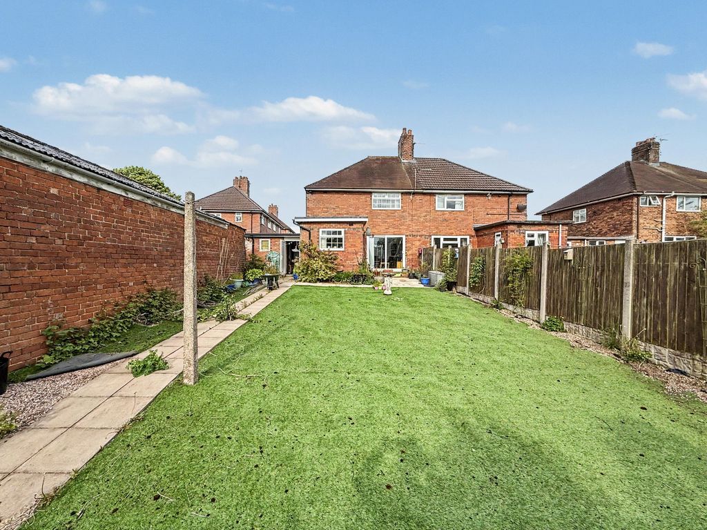 Property photo 2 of 14