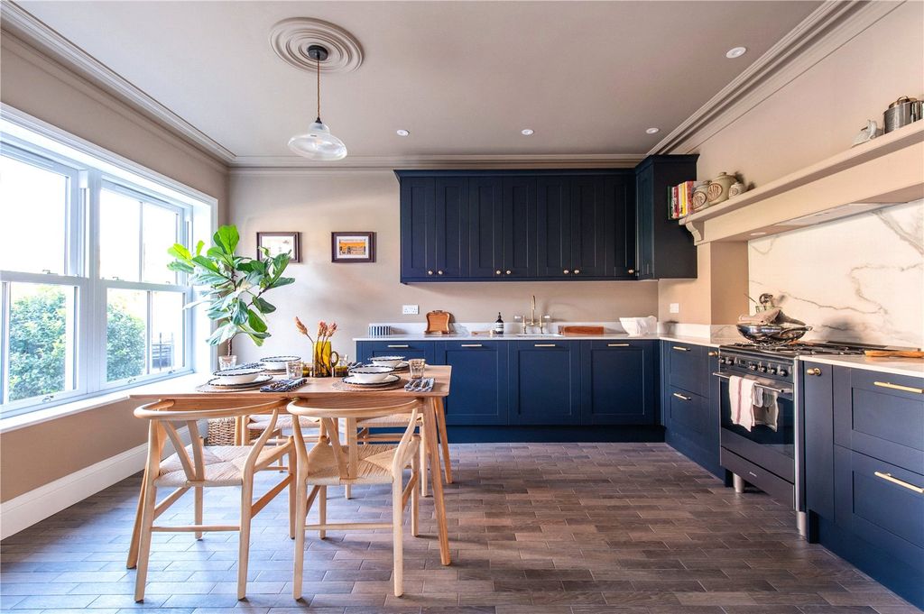 Property photo 1 of 11 No 39 Kitchen