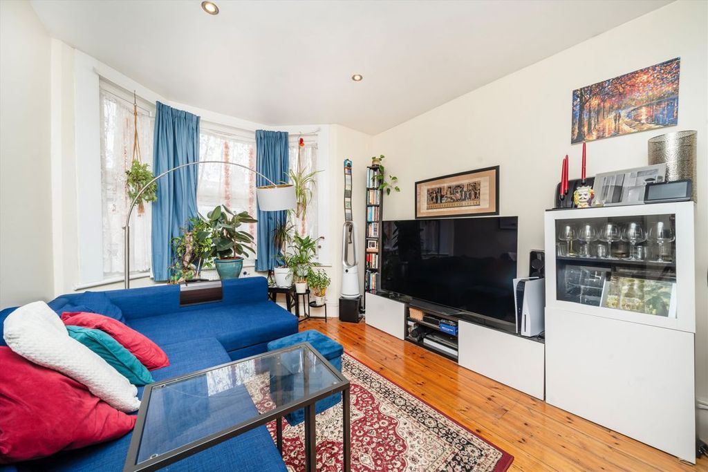 Property photo 2 of 5