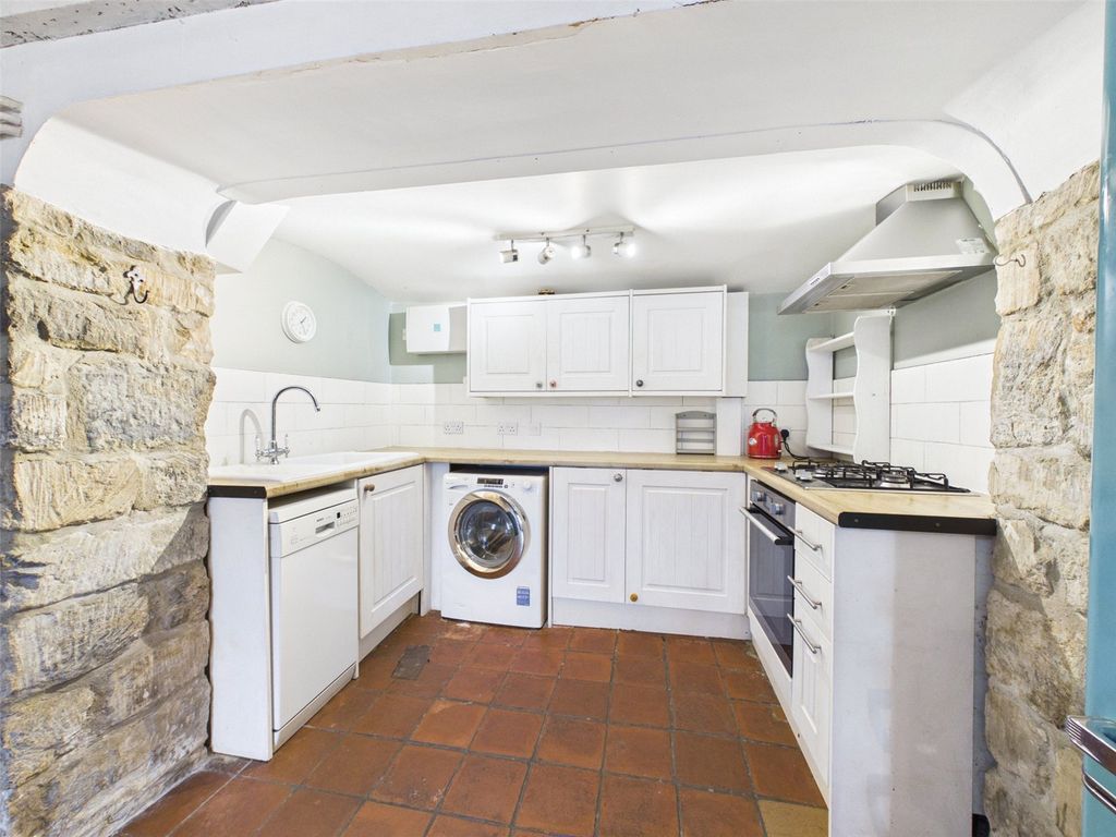 Property photo 3 of 19 Picture No. 09