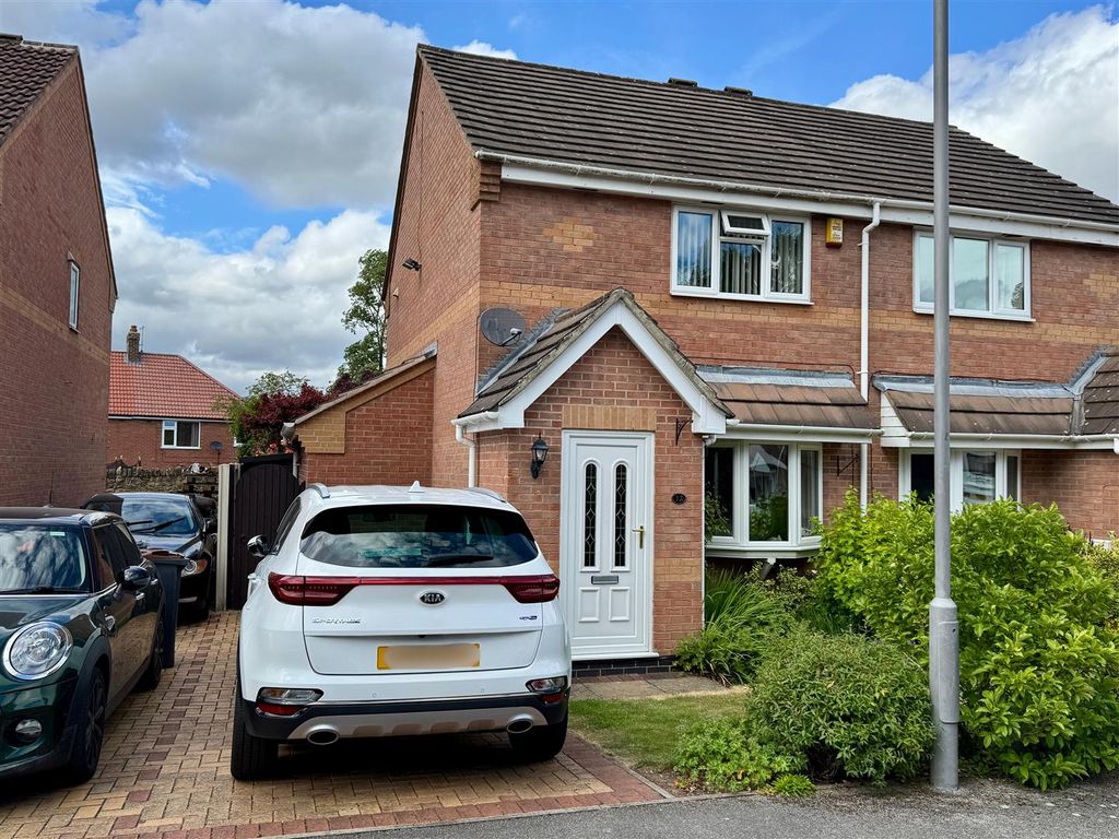 Property photo 1 of 16 12 Shawcroft 2.Jpg