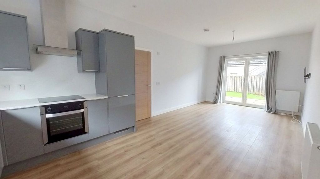 Property photo 2 of 18 Photo 2