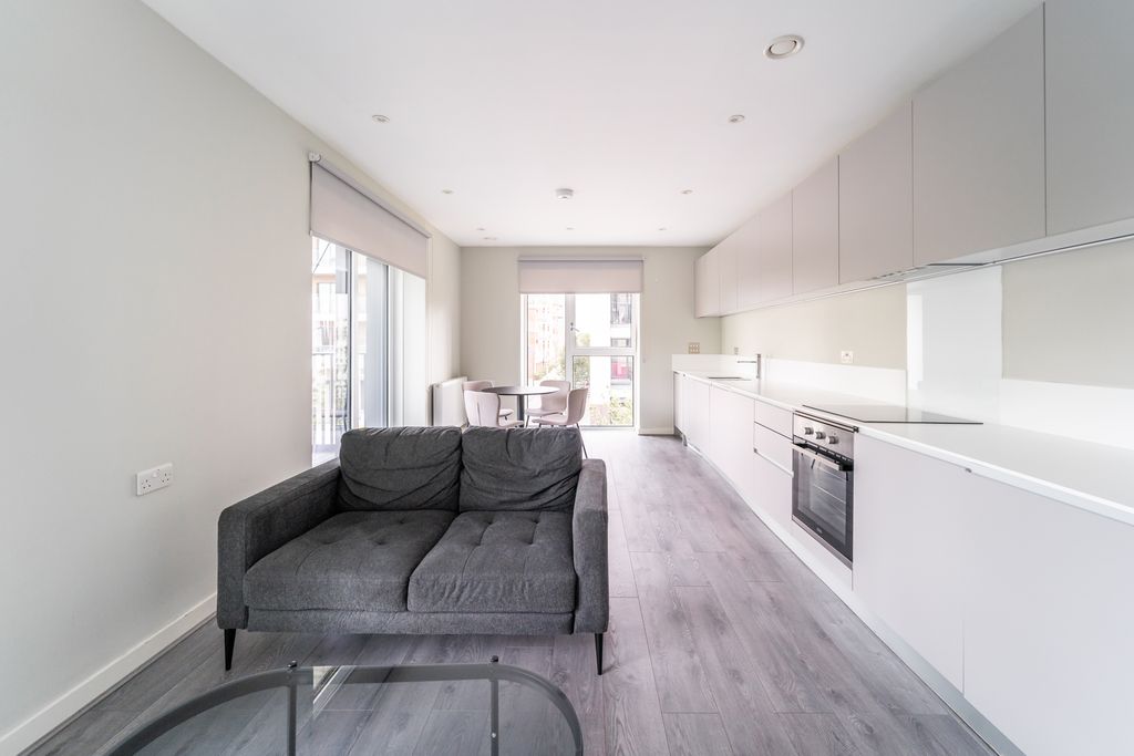 Property photo 2 of 8 Ndb05918