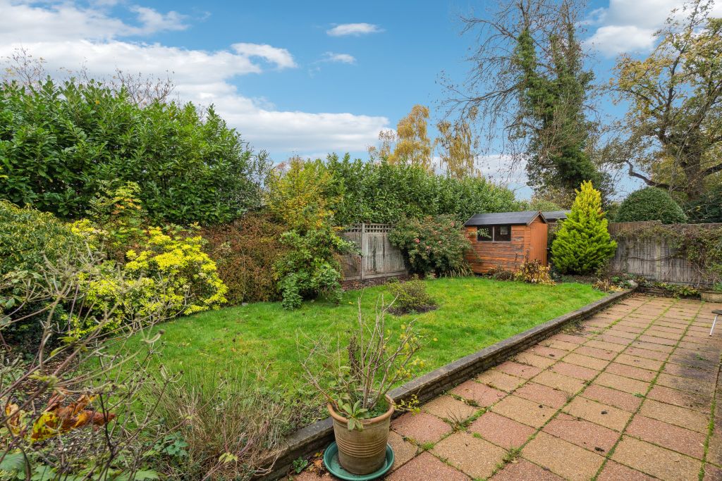 Property photo 2 of 21