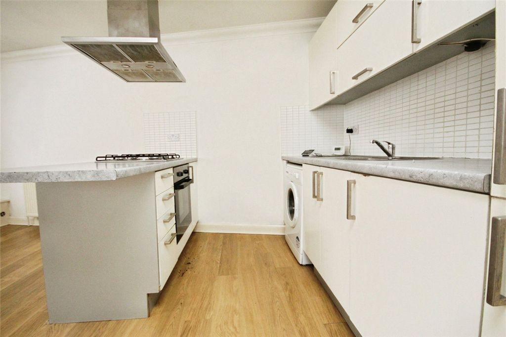 Property photo 3 of 7 Picture No. 04