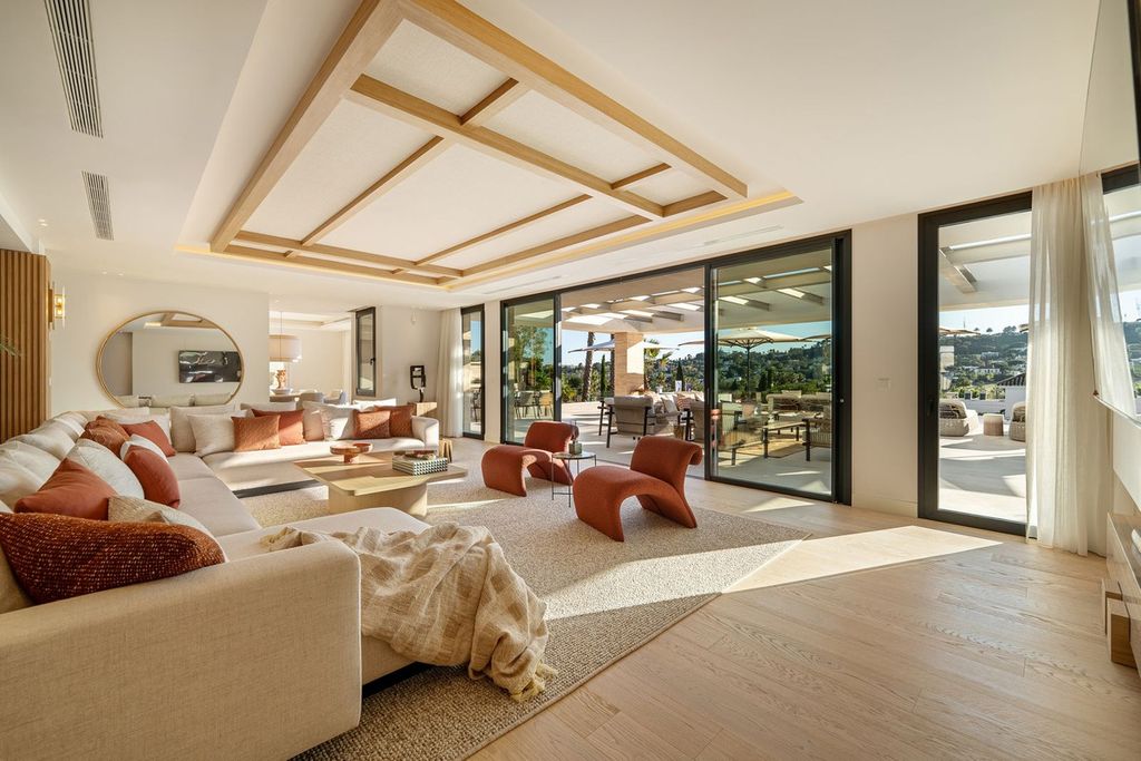 Property photo 3 of 50