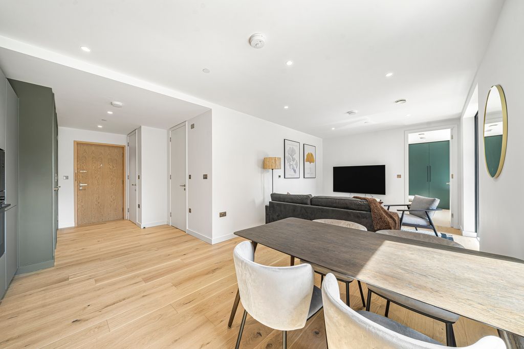 Property photo 3 of 17 3.Jpg